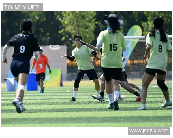 南京飞盘队与西安飞盘队的耐力较量赛后分析与总结